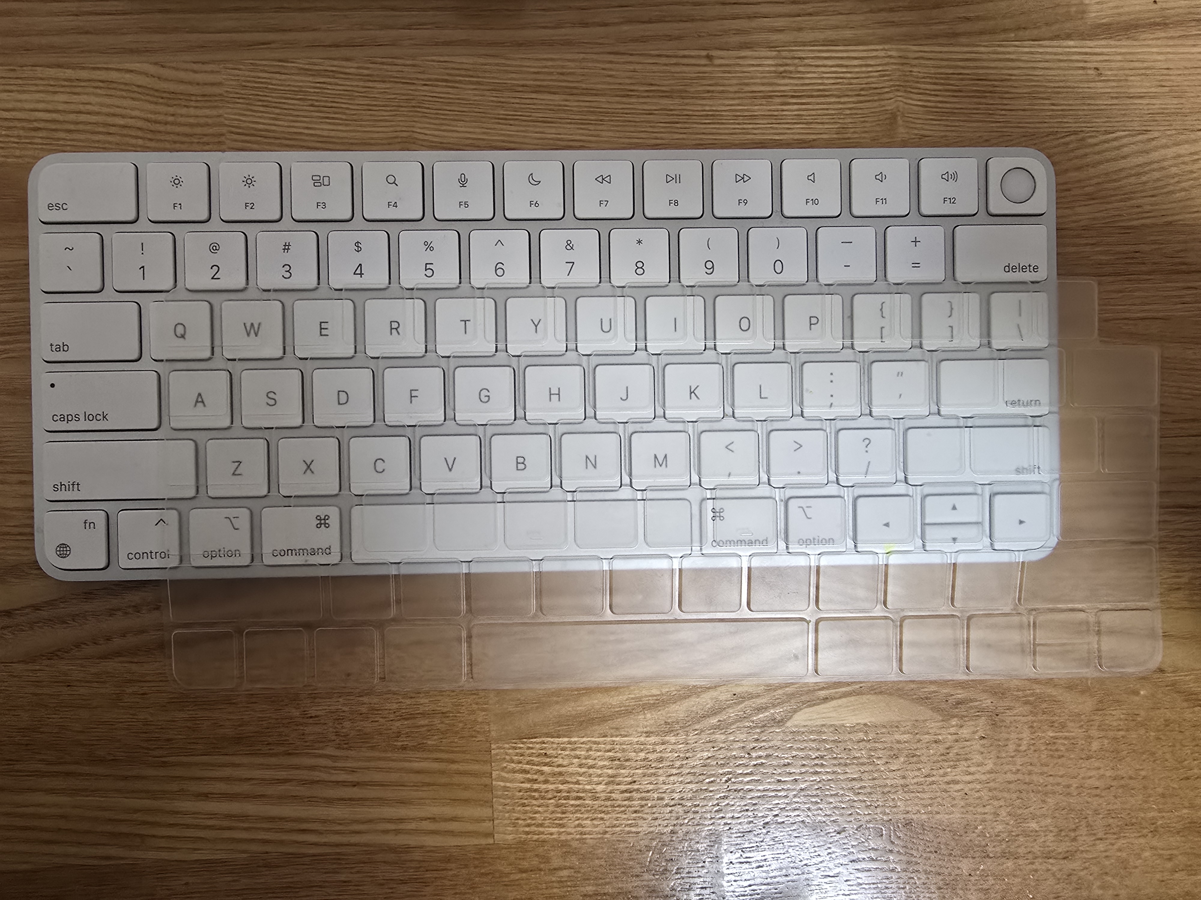 MacBookにキーボードカバーは必要？メリット・デメリット徹底解説【4年使用レビュー】